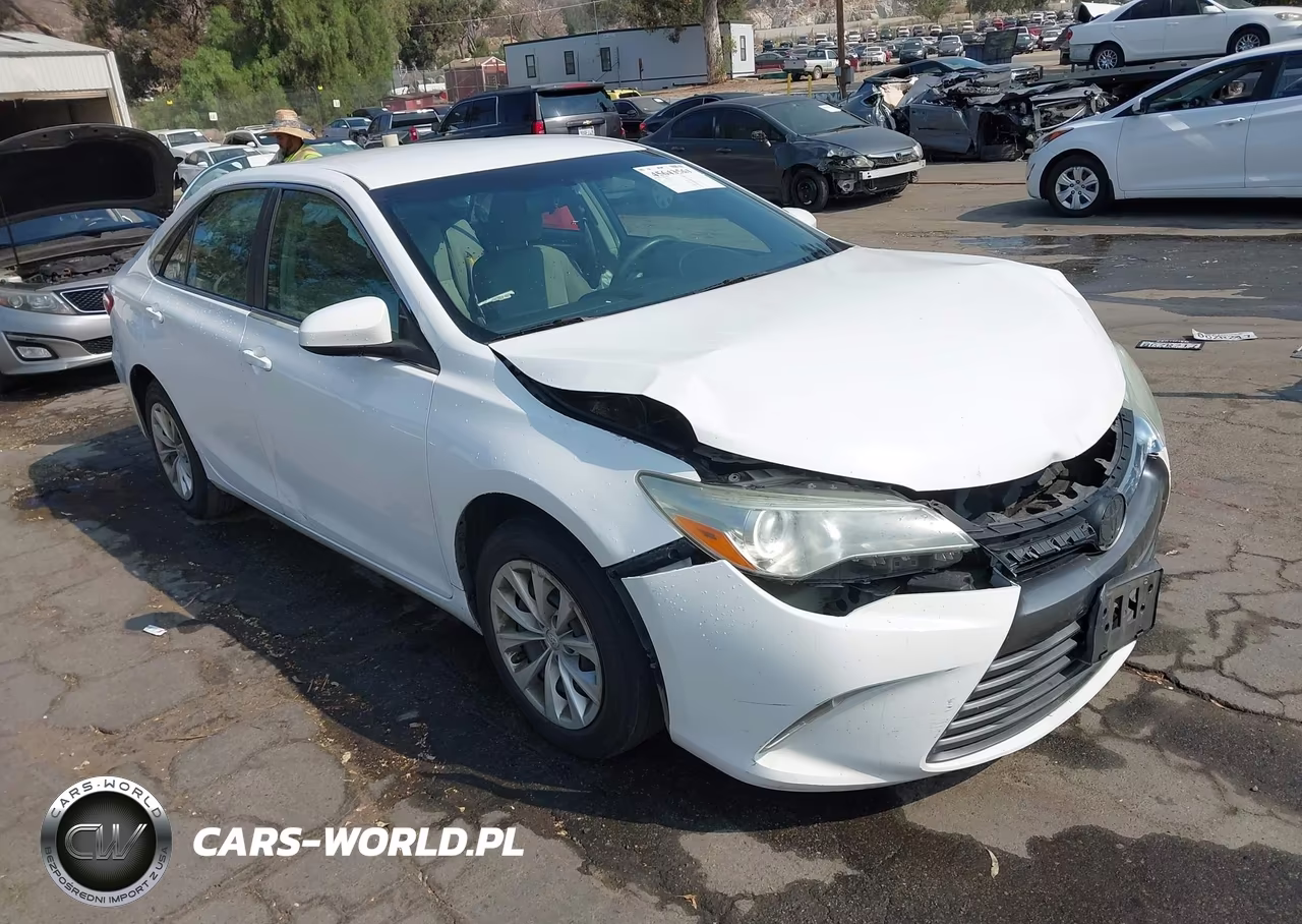 2015 Toyota Camry Le VIN:4T4BF1FK9FR508251 - 1