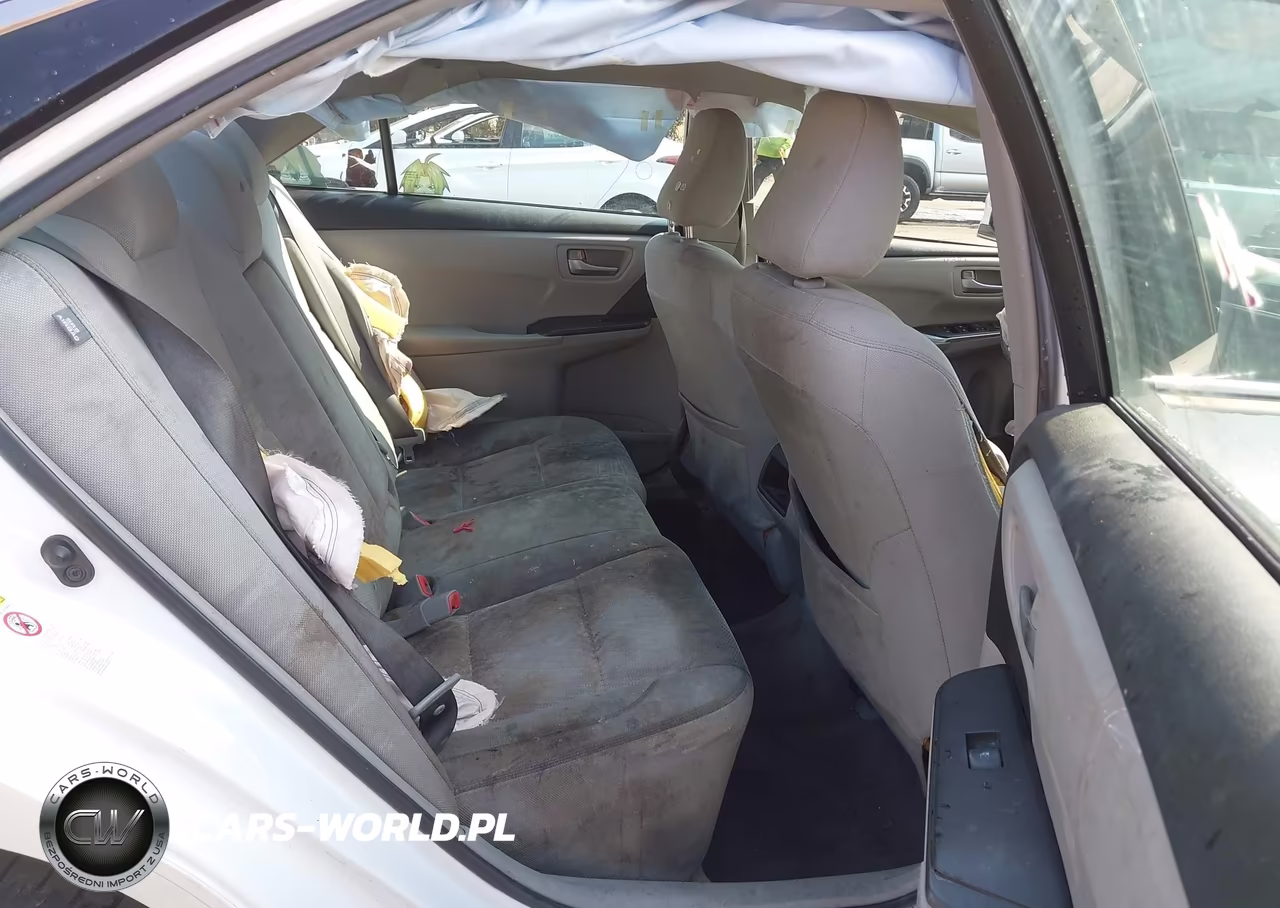 2015 Toyota Camry Le VIN:4T4BF1FK9FR508251 - 8