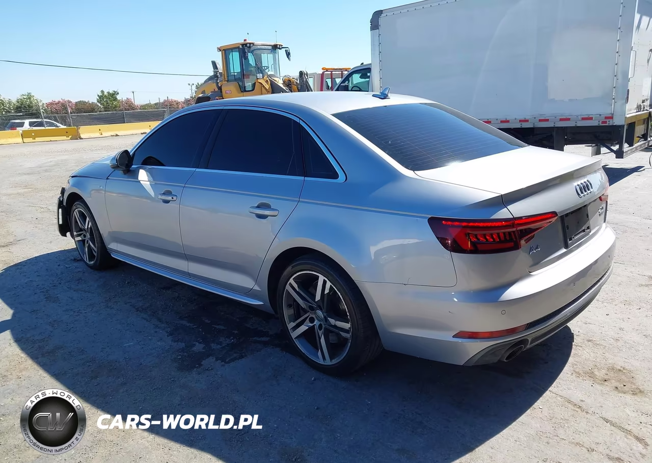 2018 Audi A4 2.0T Premium-2.0T Tech Premium VIN:WAUENAF48JA073701 - 3