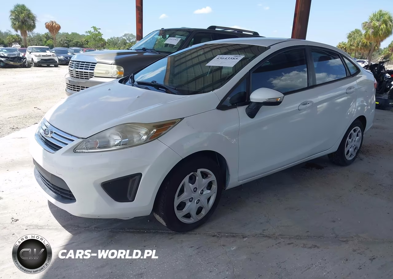 2013 Ford Fiesta Se VIN:3FADP4BJ8DM158041 - 2