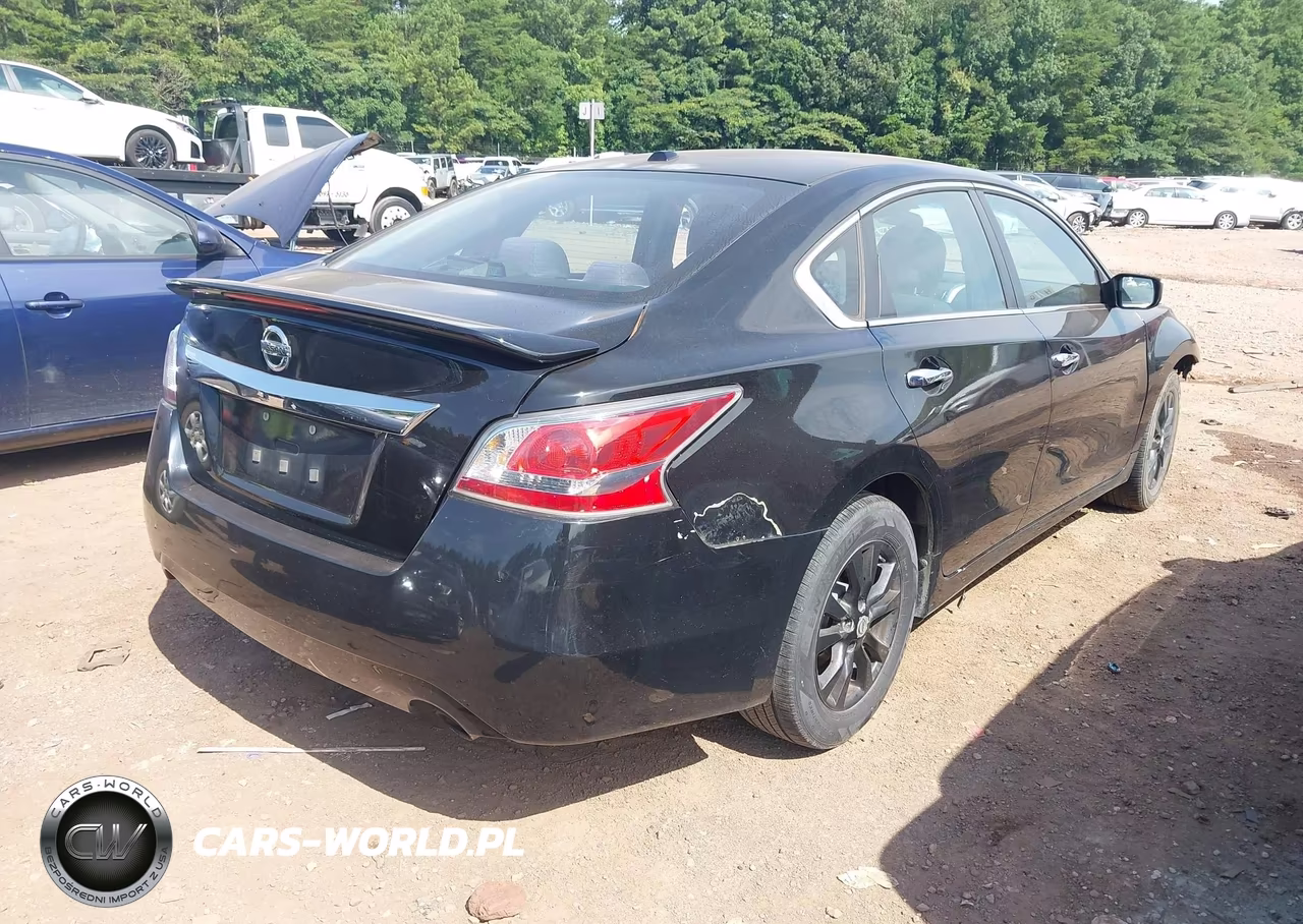 2014 Nissan Altima 2.5 S VIN:1N4AL3AP2EC425398 - 4