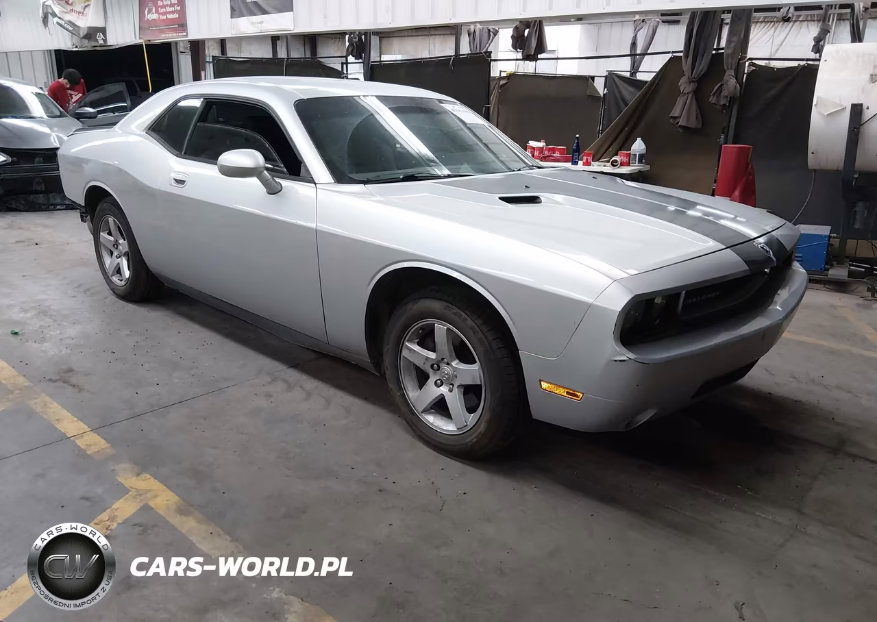 2010 Dodge Challenger Se