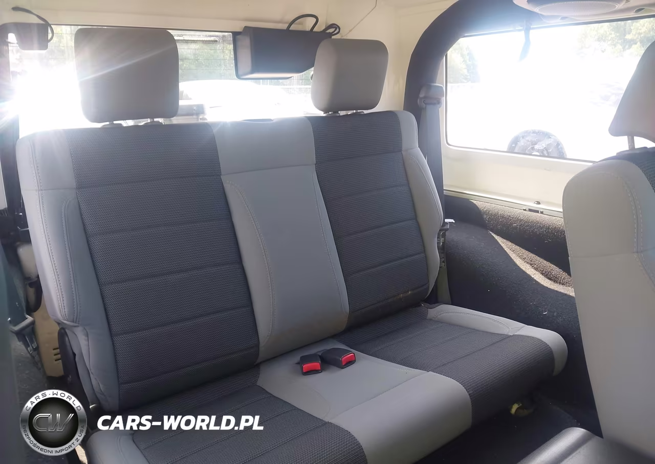 2007 Jeep Wrangler X VIN:1J4FA24187L160202 - 8