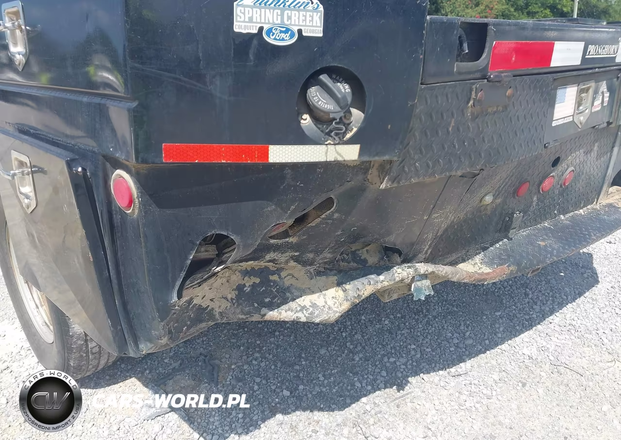 2017 Ford F-350 Chassis Xl VIN:1FD8W3H62HEC51446 - 11