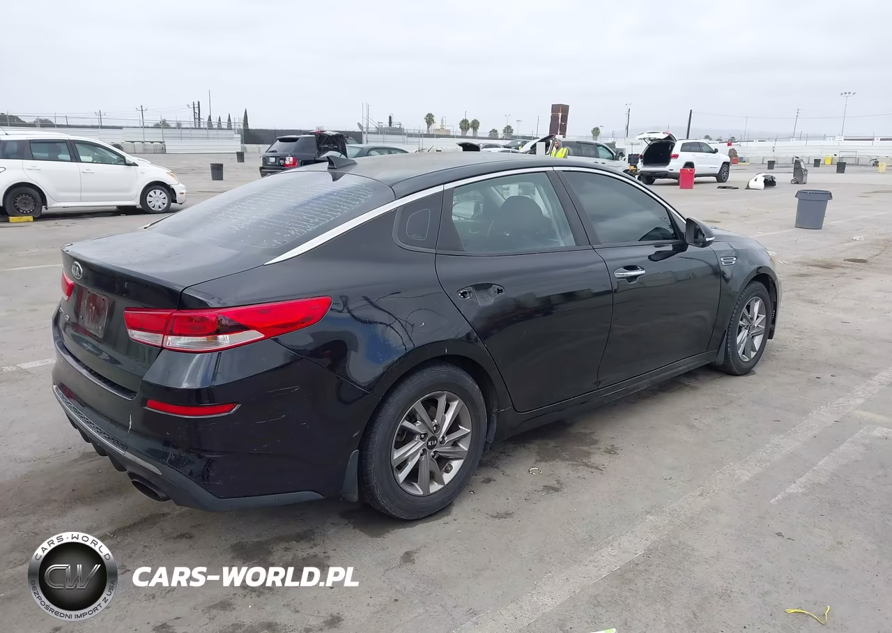 2019 Kia Optima Lx VIN:5XXGT4L31KG312493 - 4
