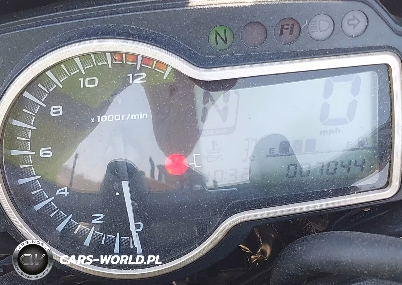 2015 Suzuki Gsx-S750 VIN:JS1GR7NA9F2101236 - 7