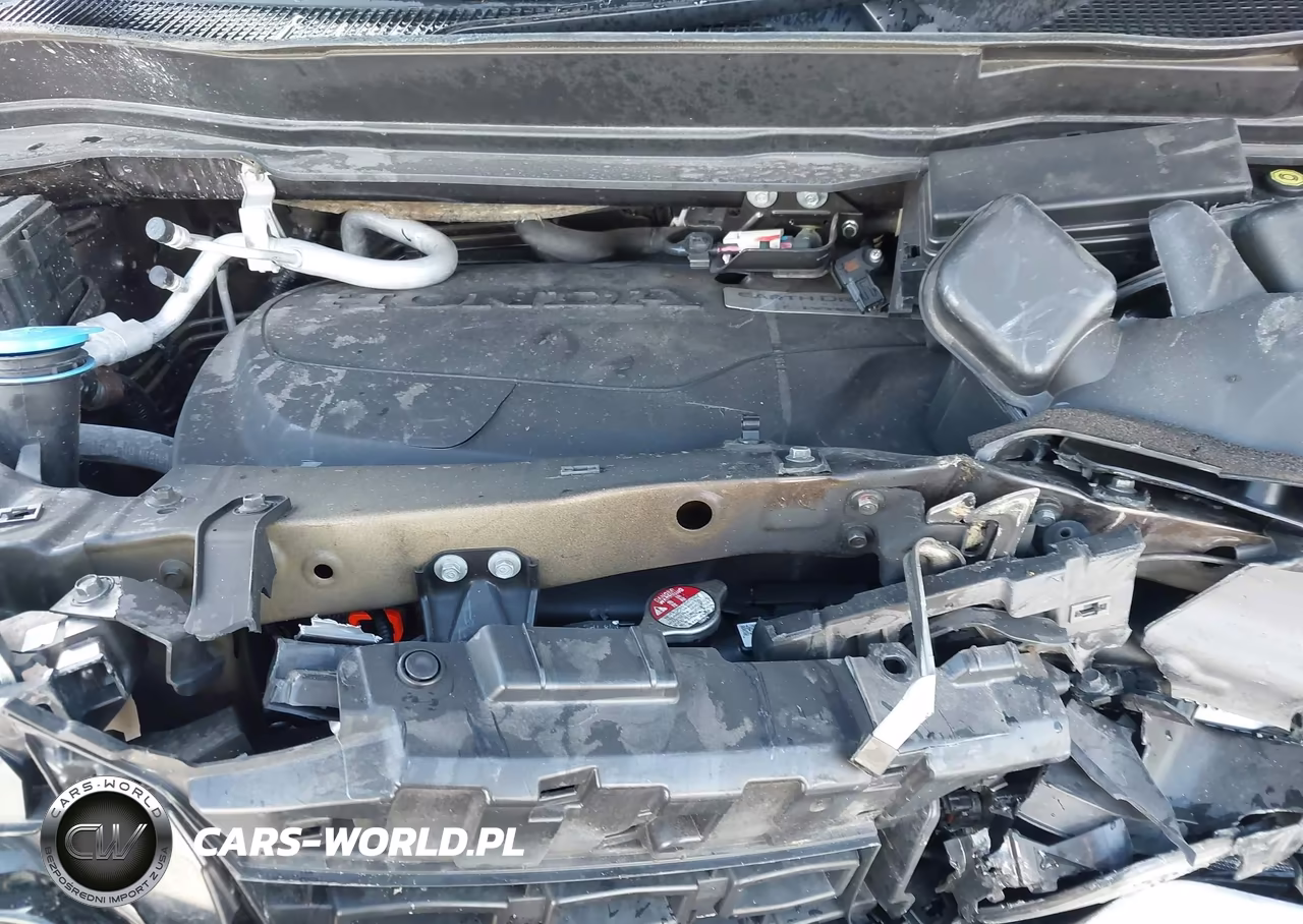 2019 Honda Passport Touring VIN:5FNYF7H97KB006962 - 10