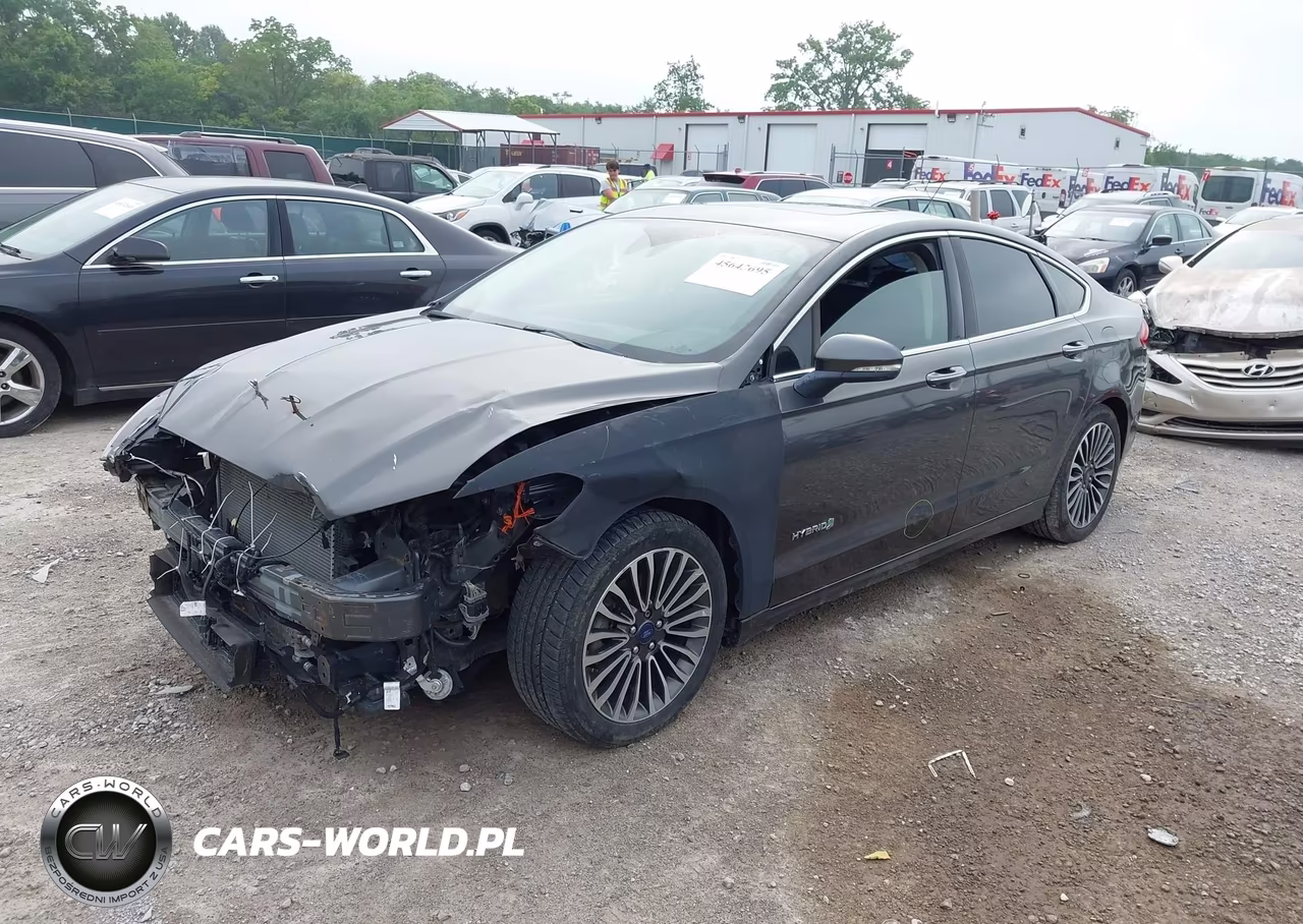 2018 Ford Fusion Hybrid Titanium VIN:3FA6P0RU6JR185917 - 2