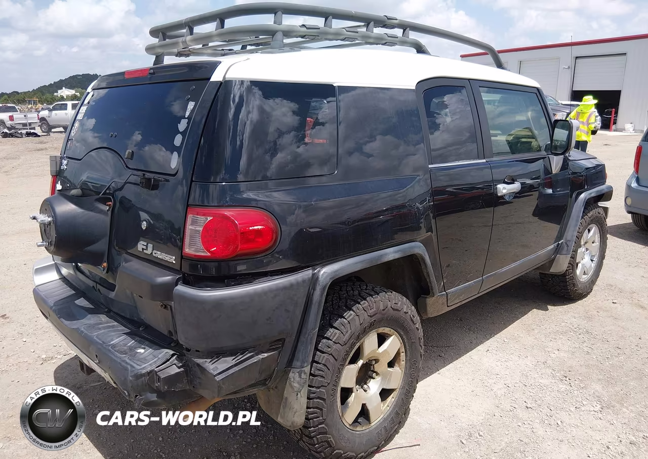2007 Toyota Fj Cruiser VIN:JTEBU11F870073113 - 4