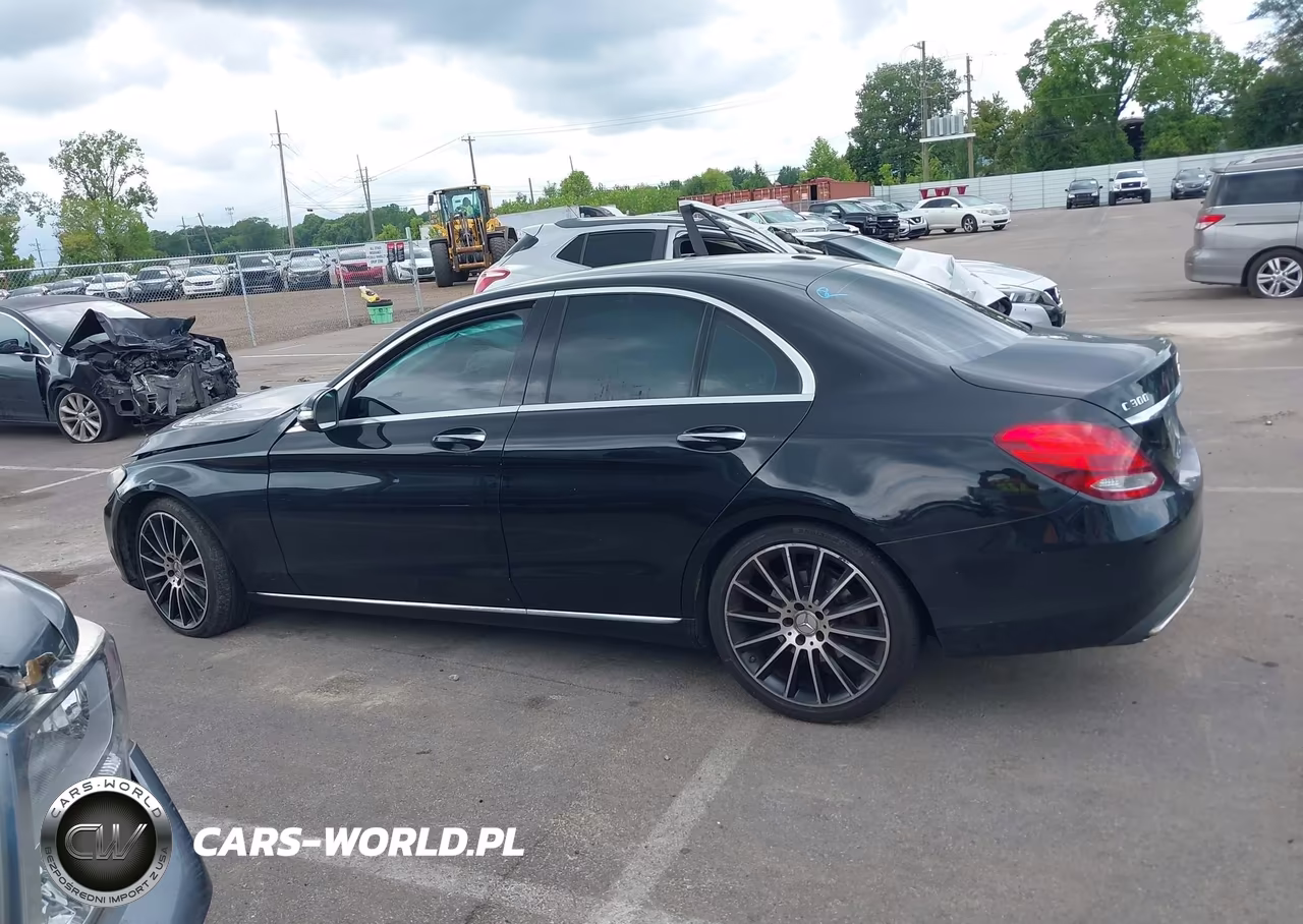 2015 Mercedes-Benz C 300 VIN:55SWF4JBXFU073143 - 14