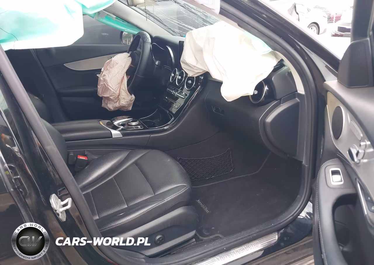 2015 Mercedes-Benz C 300 VIN:55SWF4JBXFU073143 - 5