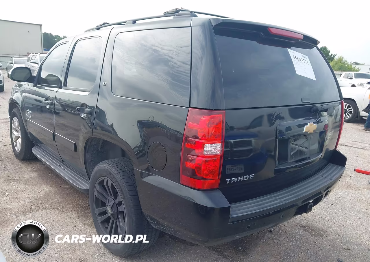2013 Chevrolet Tahoe Lt VIN:1GNSKBE06DR256661 - 3