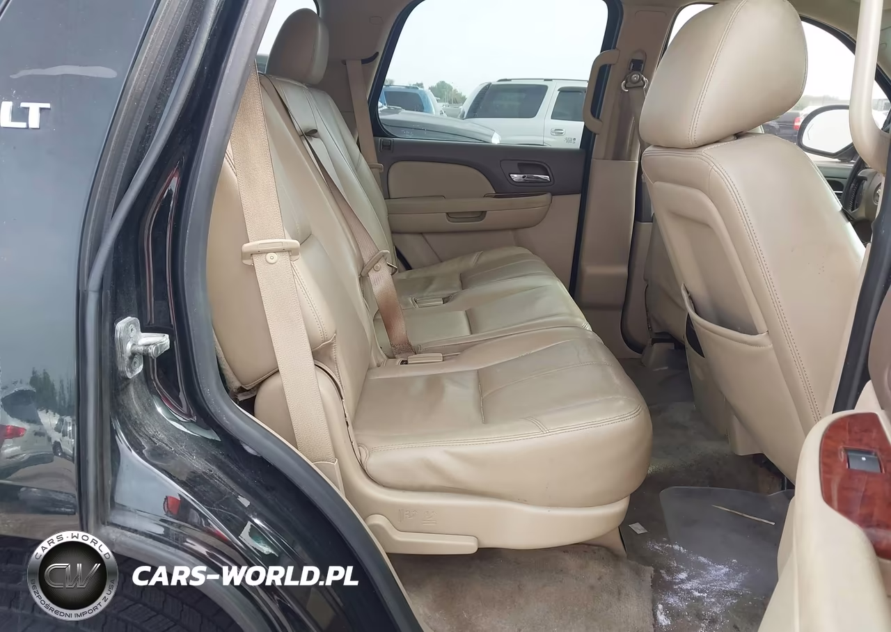 2013 Chevrolet Tahoe Lt VIN:1GNSKBE06DR256661 - 8