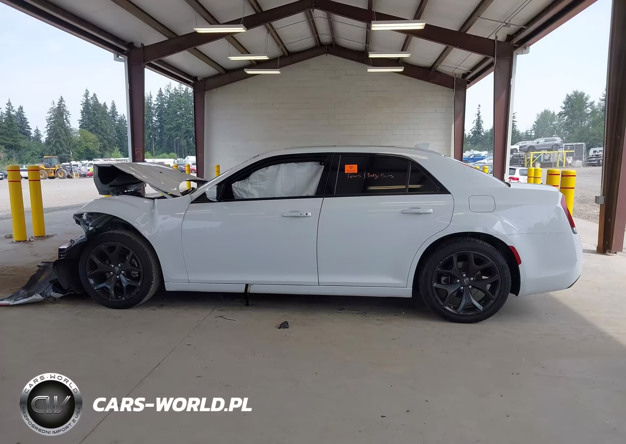 2022 Chrysler 300 S VIN:2C3CCABG0NH167566 - 15