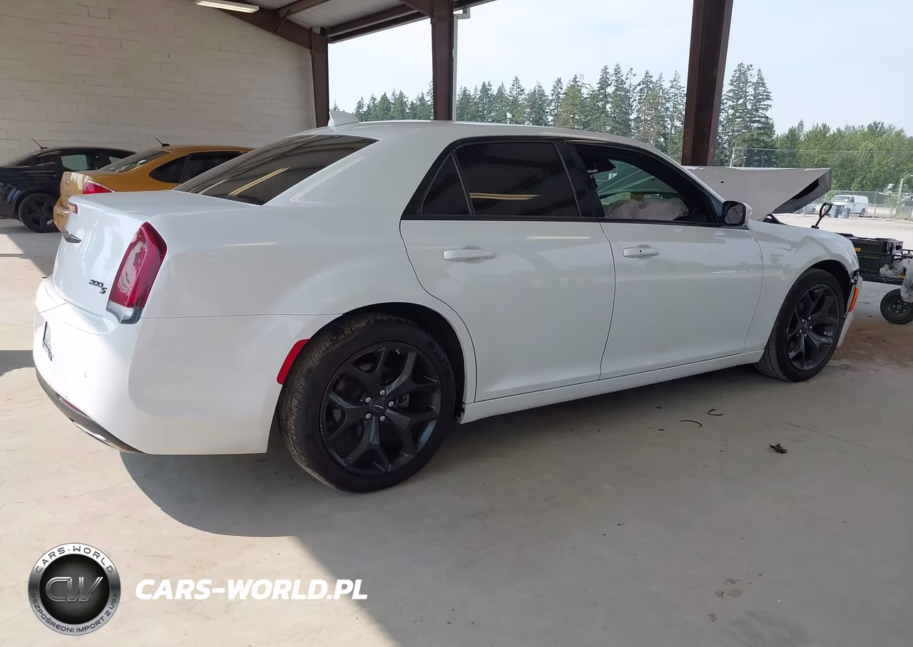 2022 Chrysler 300 S VIN:2C3CCABG0NH167566 - 4