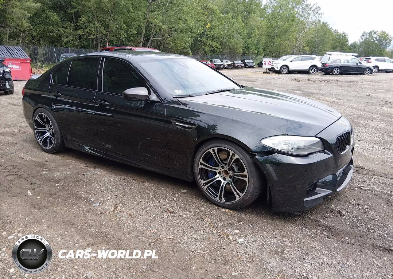 2013 BMW M5