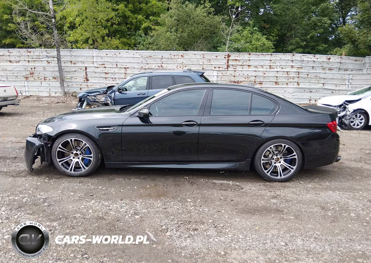 2013 BMW M5 VIN:WBSFV9C53DC773274 - 15