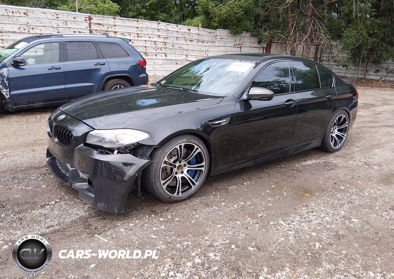 2013 BMW M5 VIN:WBSFV9C53DC773274 - 2