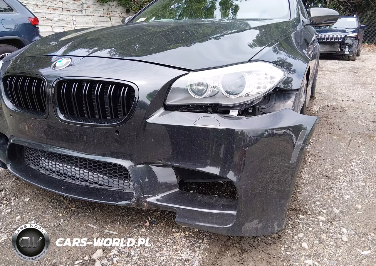 2013 BMW M5 VIN:WBSFV9C53DC773274 - 6