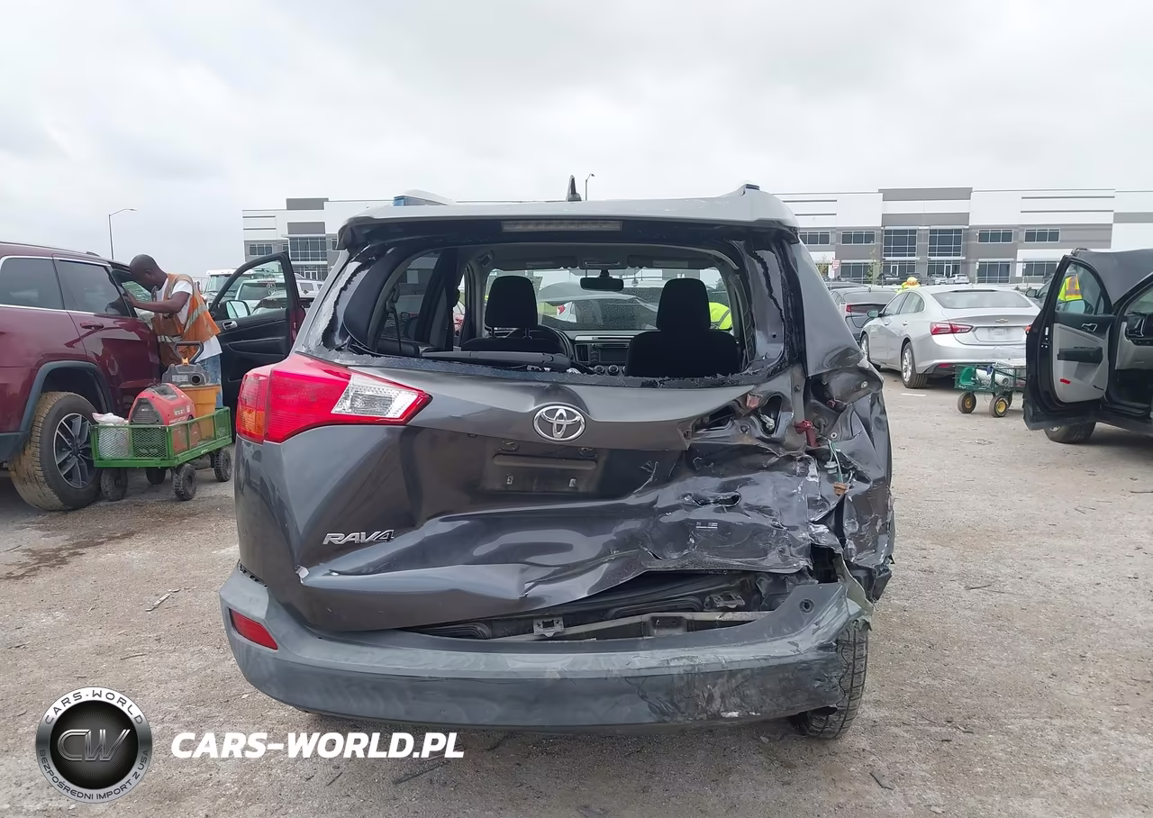 2015 Toyota Rav4 Le VIN:JTMZFREV7FJ032087 - 15