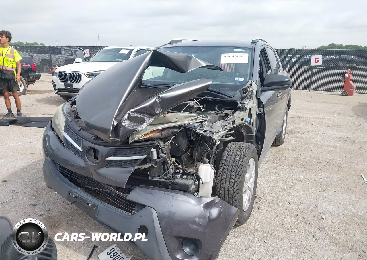 2015 Toyota Rav4 Le VIN:JTMZFREV7FJ032087 - 2