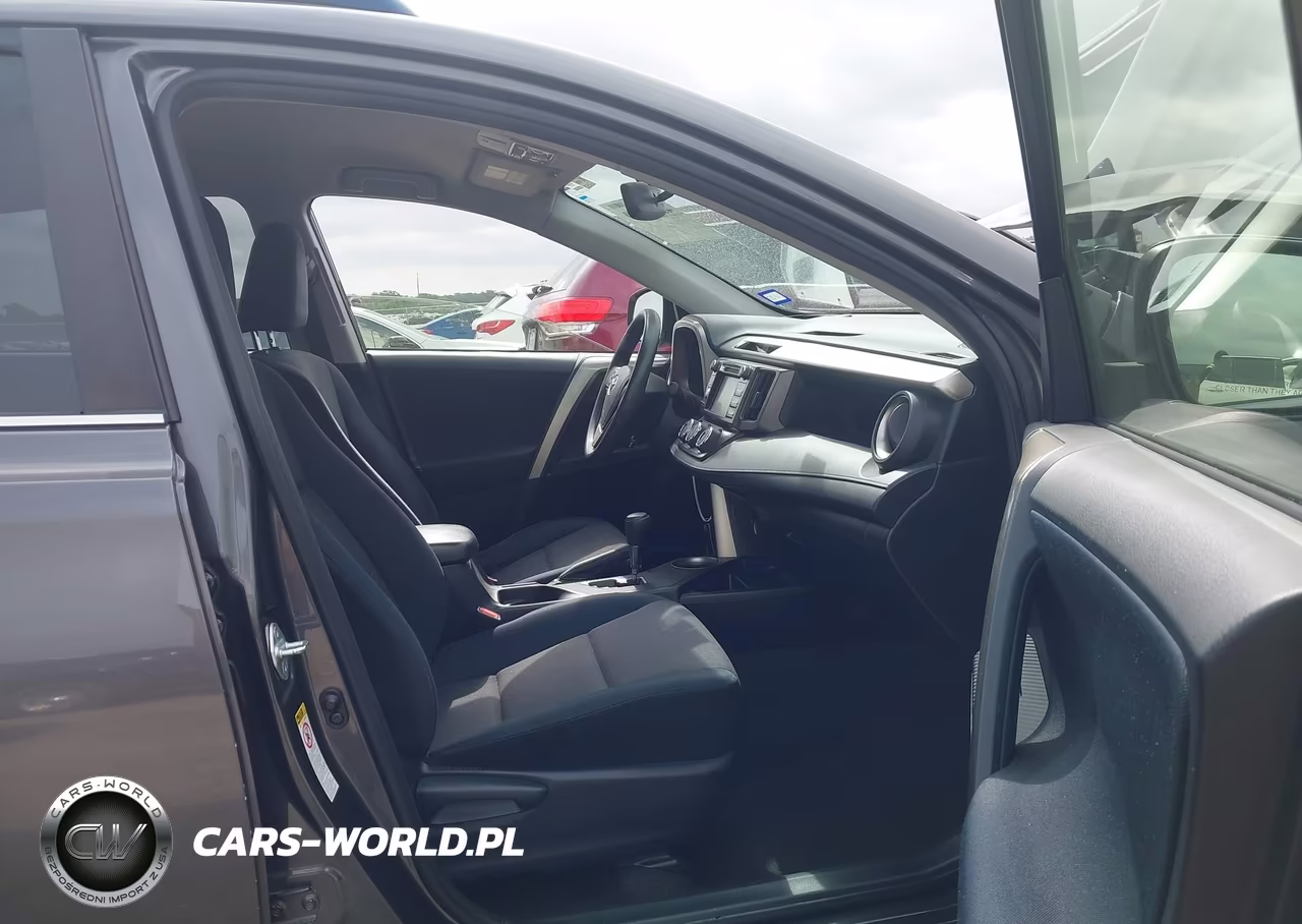 2015 Toyota Rav4 Le VIN:JTMZFREV7FJ032087 - 5