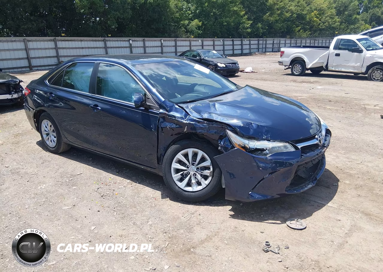 2015 Toyota Camry Le