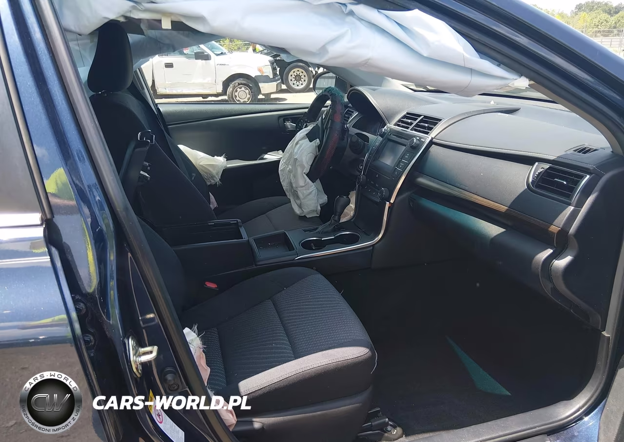 2015 Toyota Camry Le VIN:4T4BF1FKXFR492528 - 5