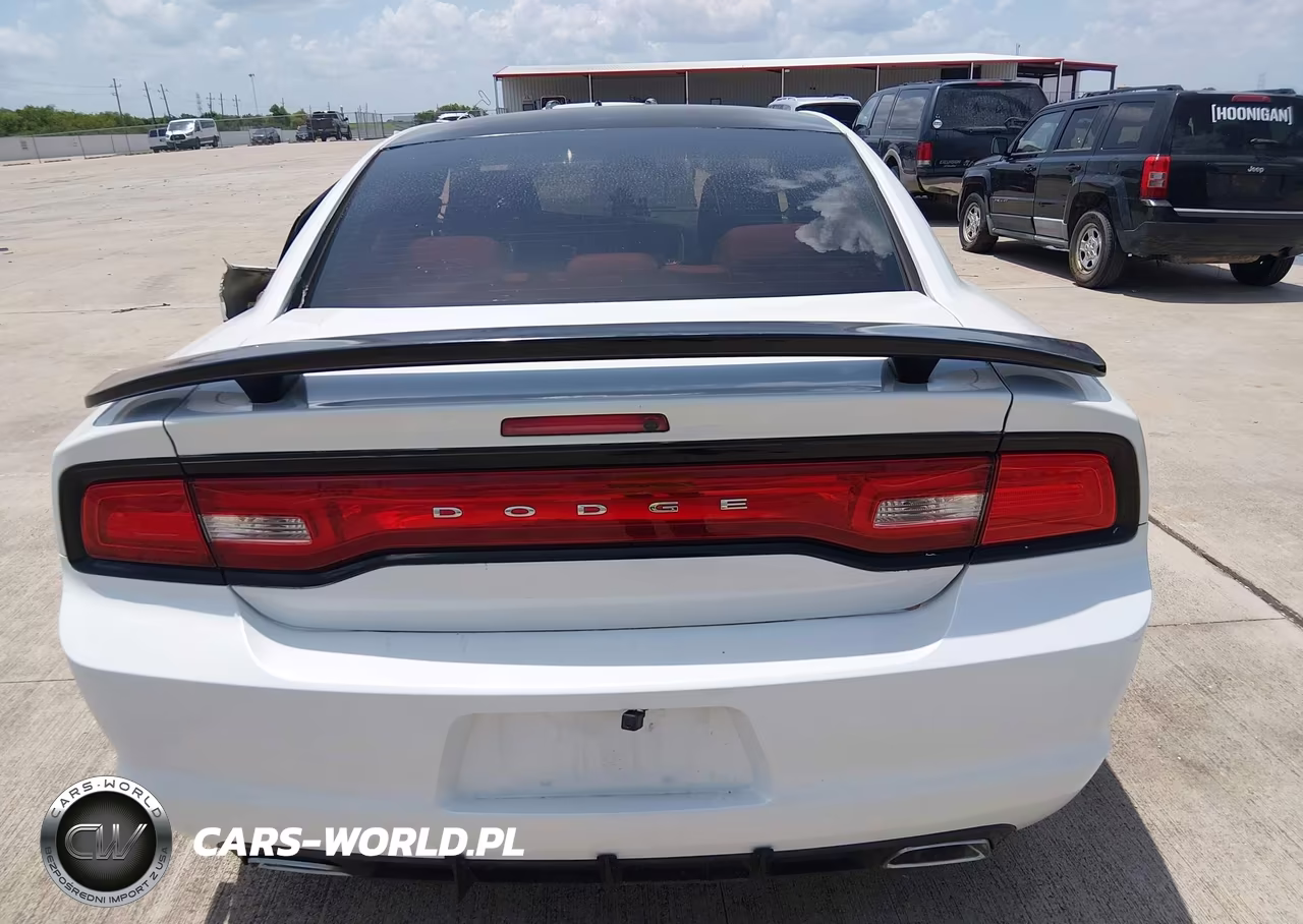 2011 Dodge Charger VIN:2B3CL3CGXBH606291 - 16