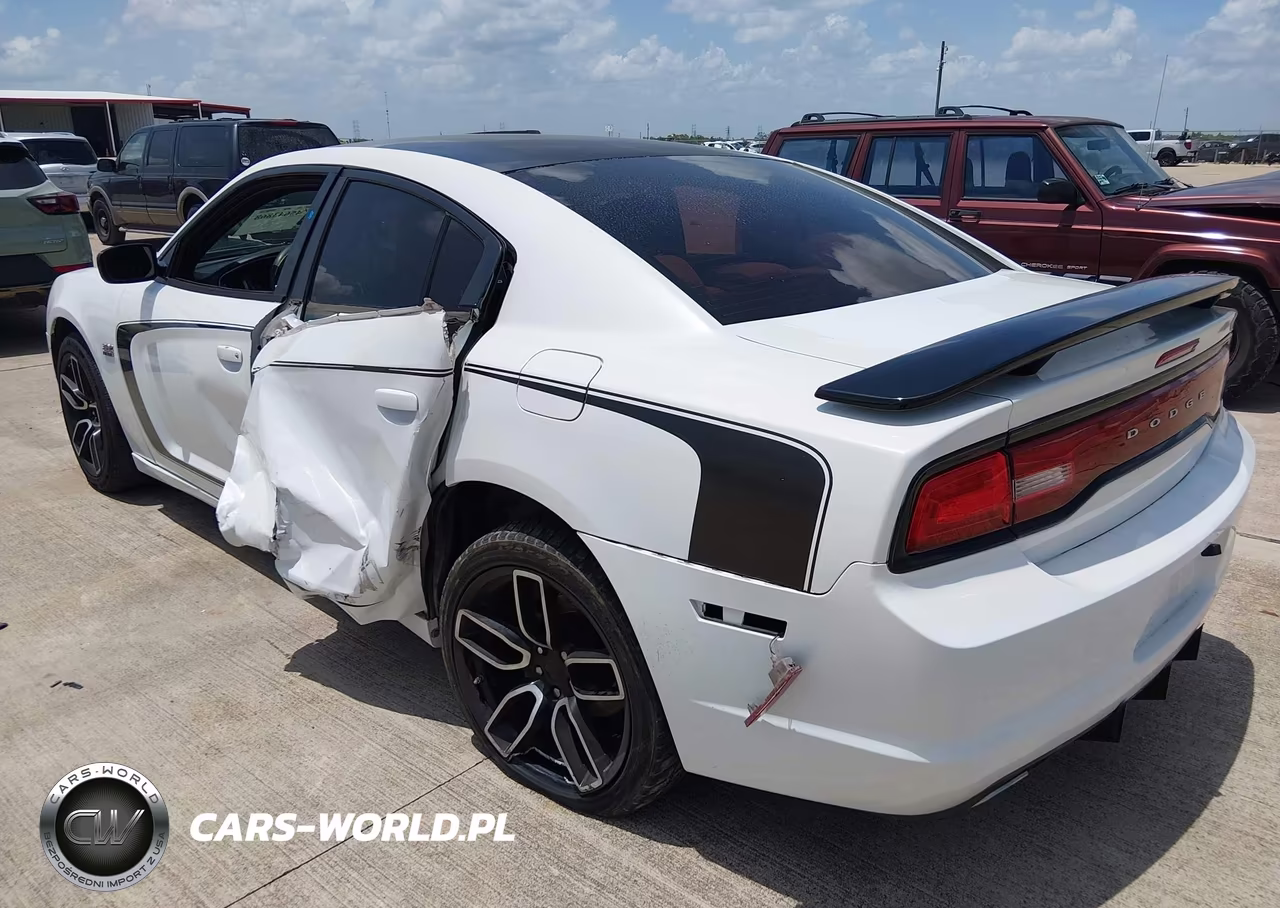 2011 Dodge Charger VIN:2B3CL3CGXBH606291 - 3