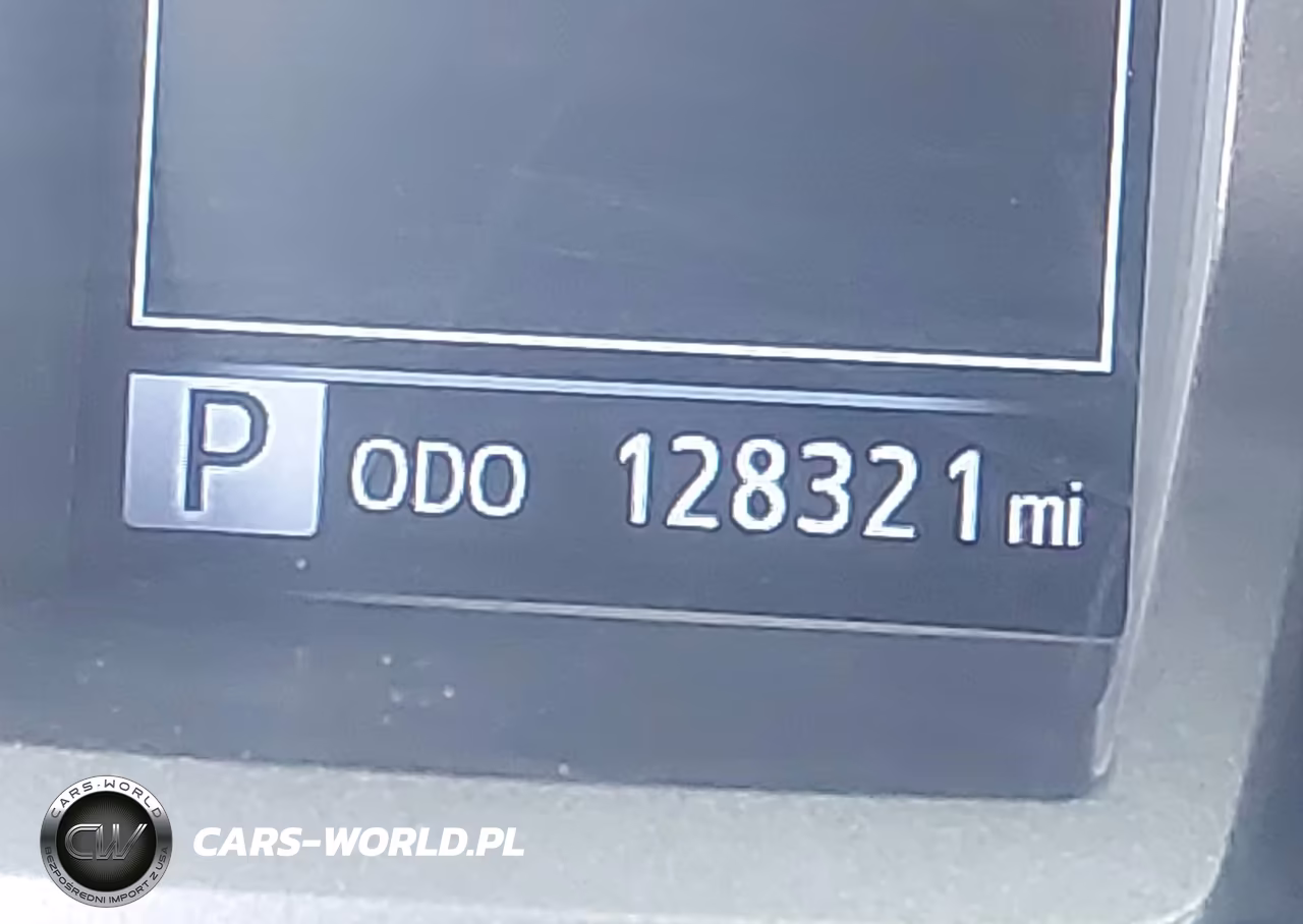 2018 Toyota Tacoma Trd Sport VIN:5TFCZ5AN2JX131126 - 16