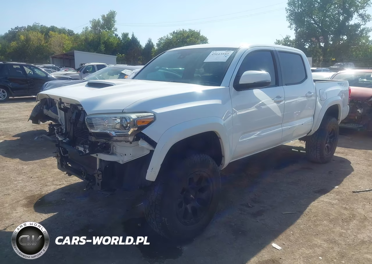 2018 Toyota Tacoma Trd Sport VIN:5TFCZ5AN2JX131126 - 2