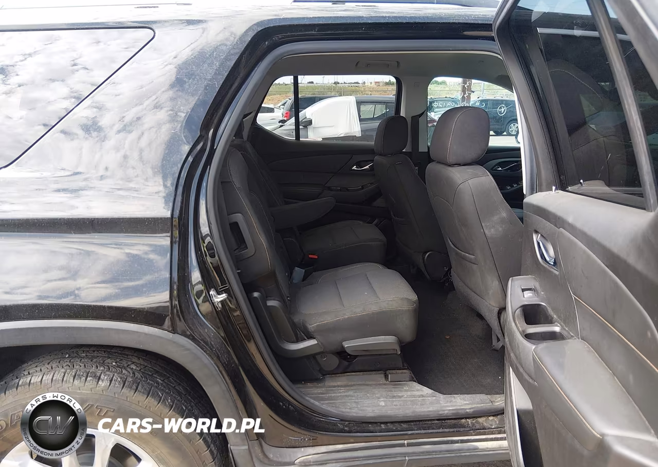 2018 Chevrolet Traverse Lt Cloth VIN:1GNERGKW4JJ171052 - 8