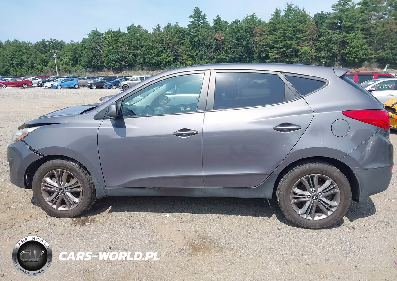 2015 Hyundai Tucson Gls VIN:KM8JTCAFXFU008474 - 15