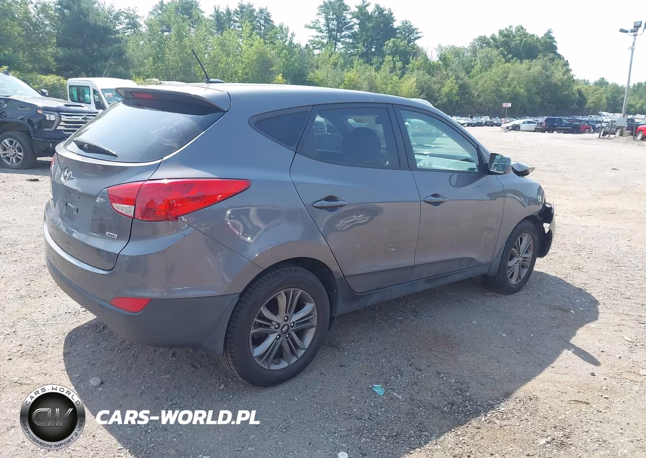 2015 Hyundai Tucson Gls VIN:KM8JTCAFXFU008474 - 4