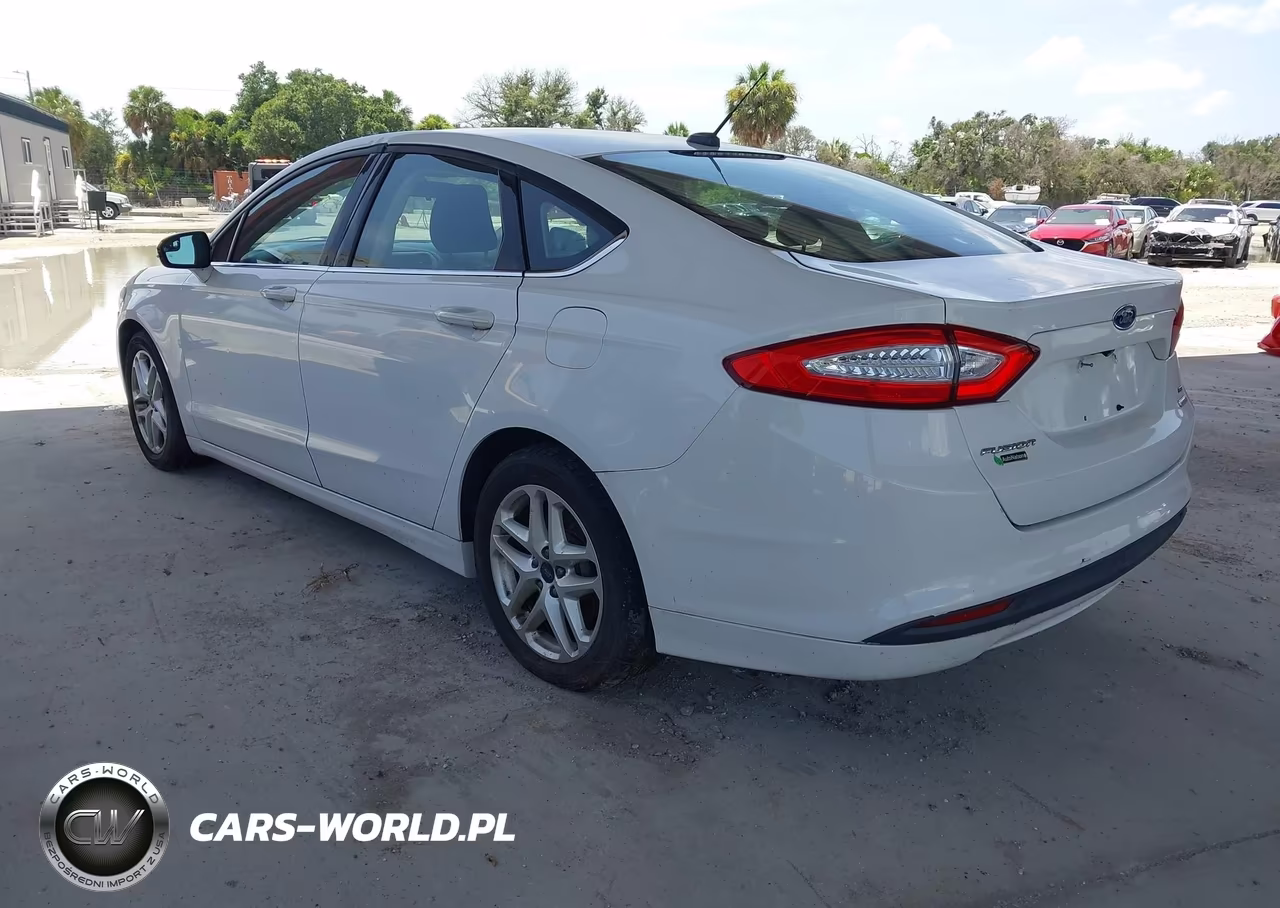 2015 Ford Fusion Se VIN:1FA6P0HD3F5123970 - 3