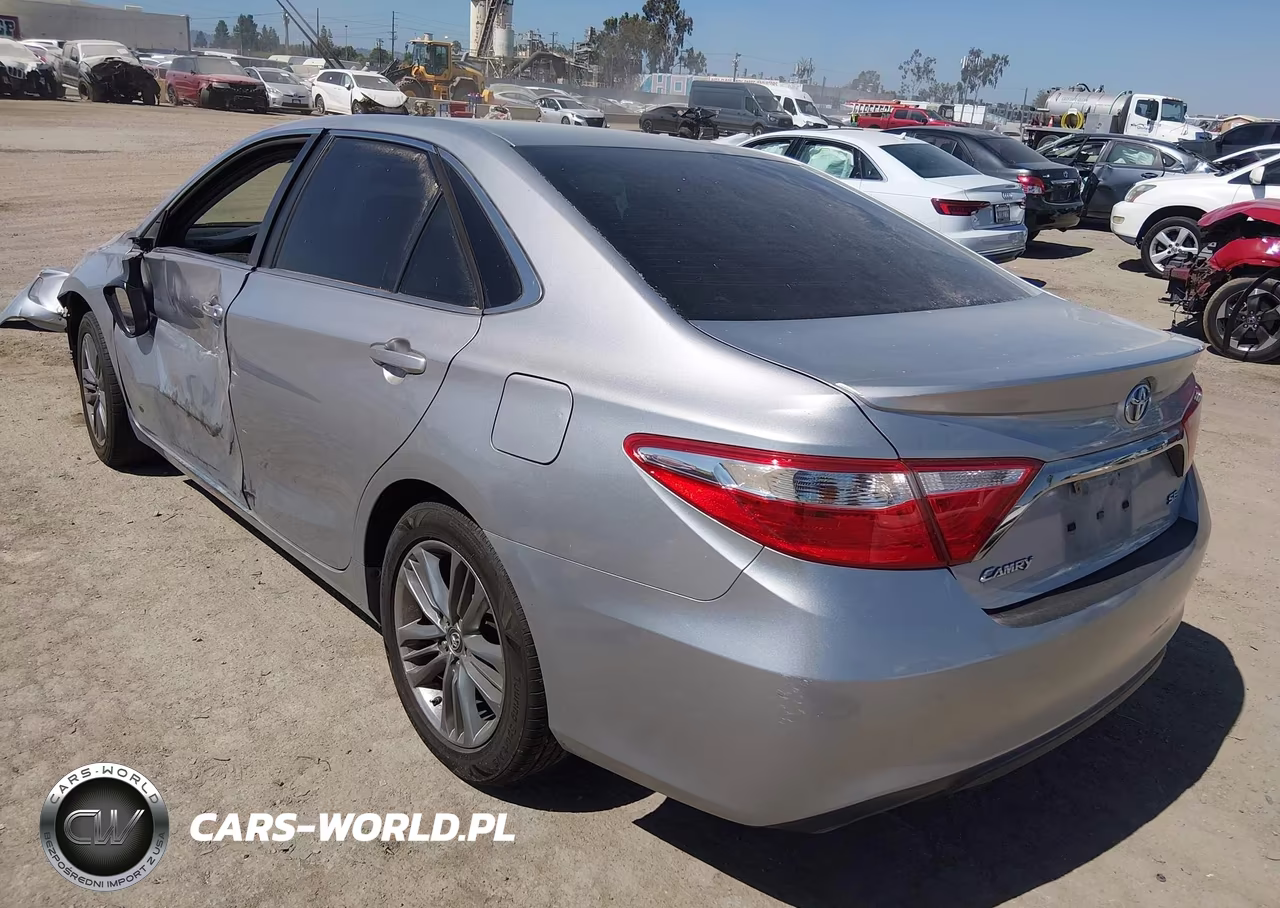 2017 Toyota Camry Se VIN:4T1BF1FKXHU378851 - 3