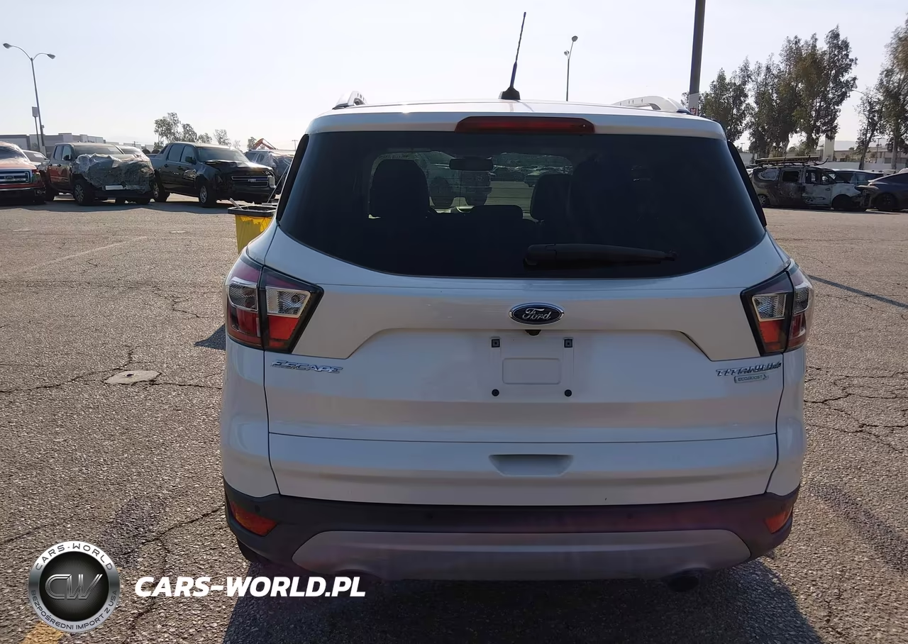 2017 Ford Escape Titanium VIN:1FMCU0J95HUA50827 - 16