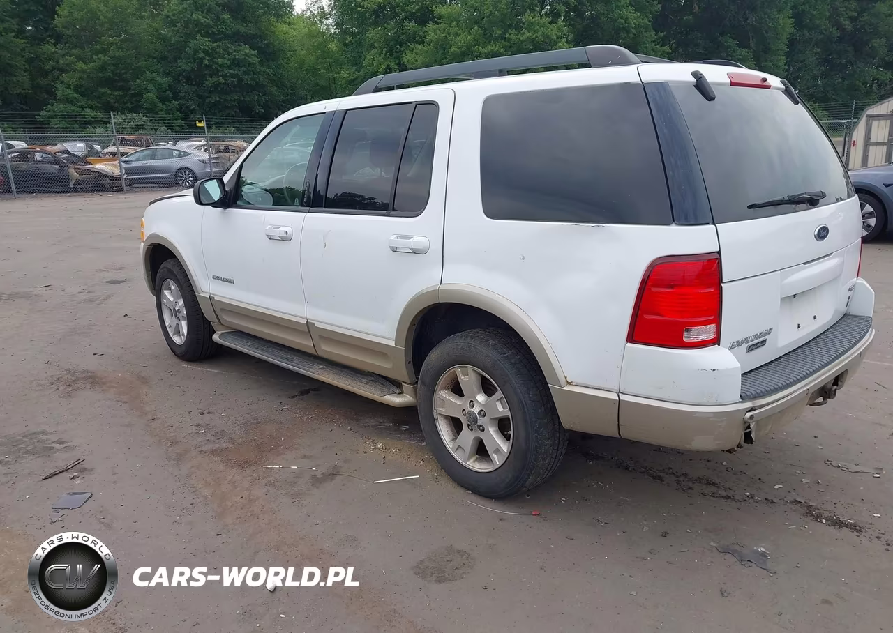 2005 Ford Explorer Eddie Bauer VIN:1FMZU74W95UA24540 - 3