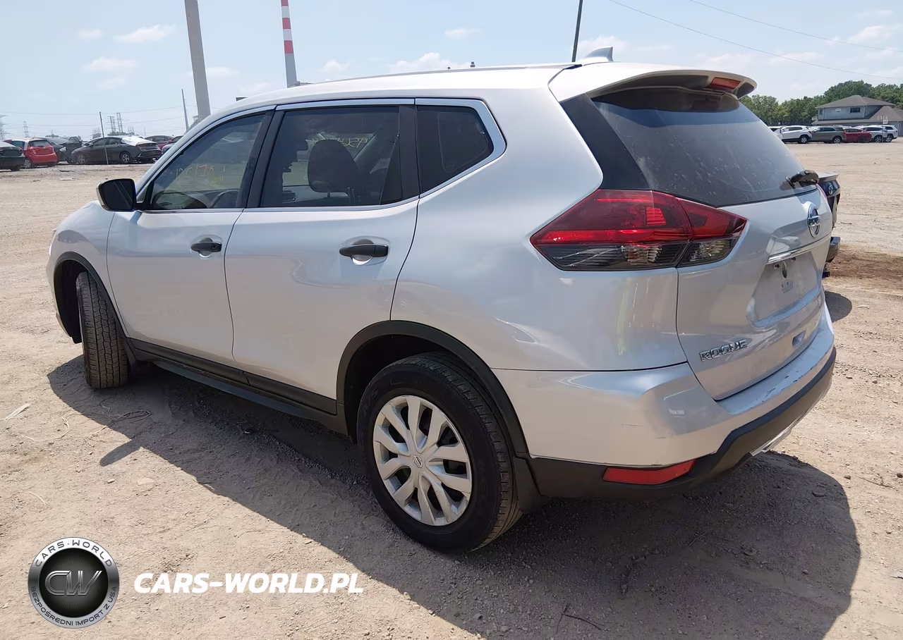 2019 Nissan Rogue S VIN:5N1AT2MV1KC782965 - 3