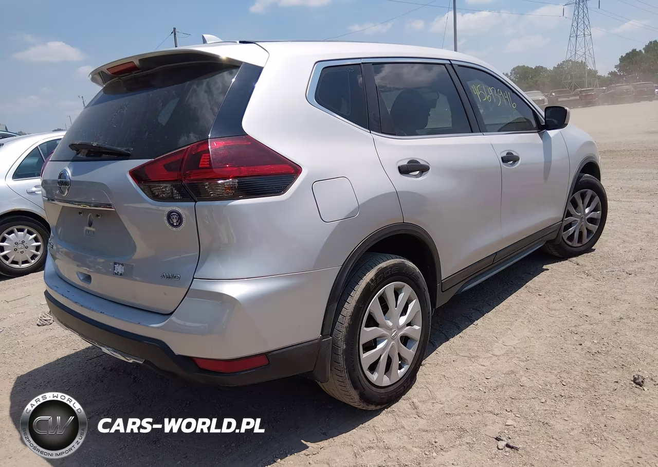 2019 Nissan Rogue S VIN:5N1AT2MV1KC782965 - 4