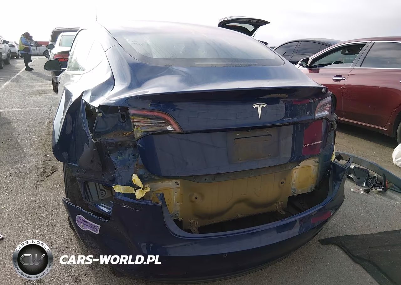 2018 Tesla Model 3 Long Range-Performance VIN:5YJ3E1EB3JF146393 - 17