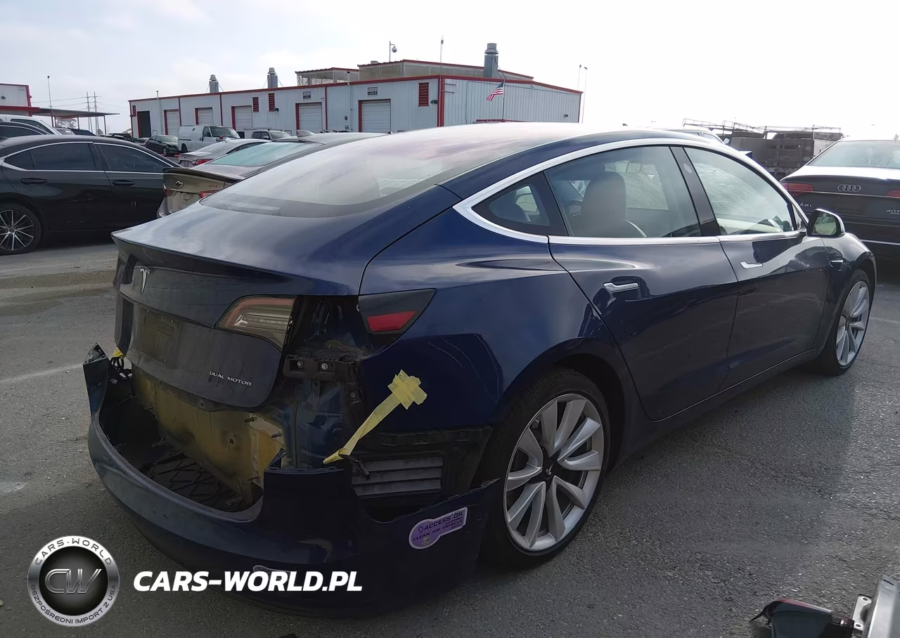 2018 Tesla Model 3 Long Range-Performance VIN:5YJ3E1EB3JF146393 - 4