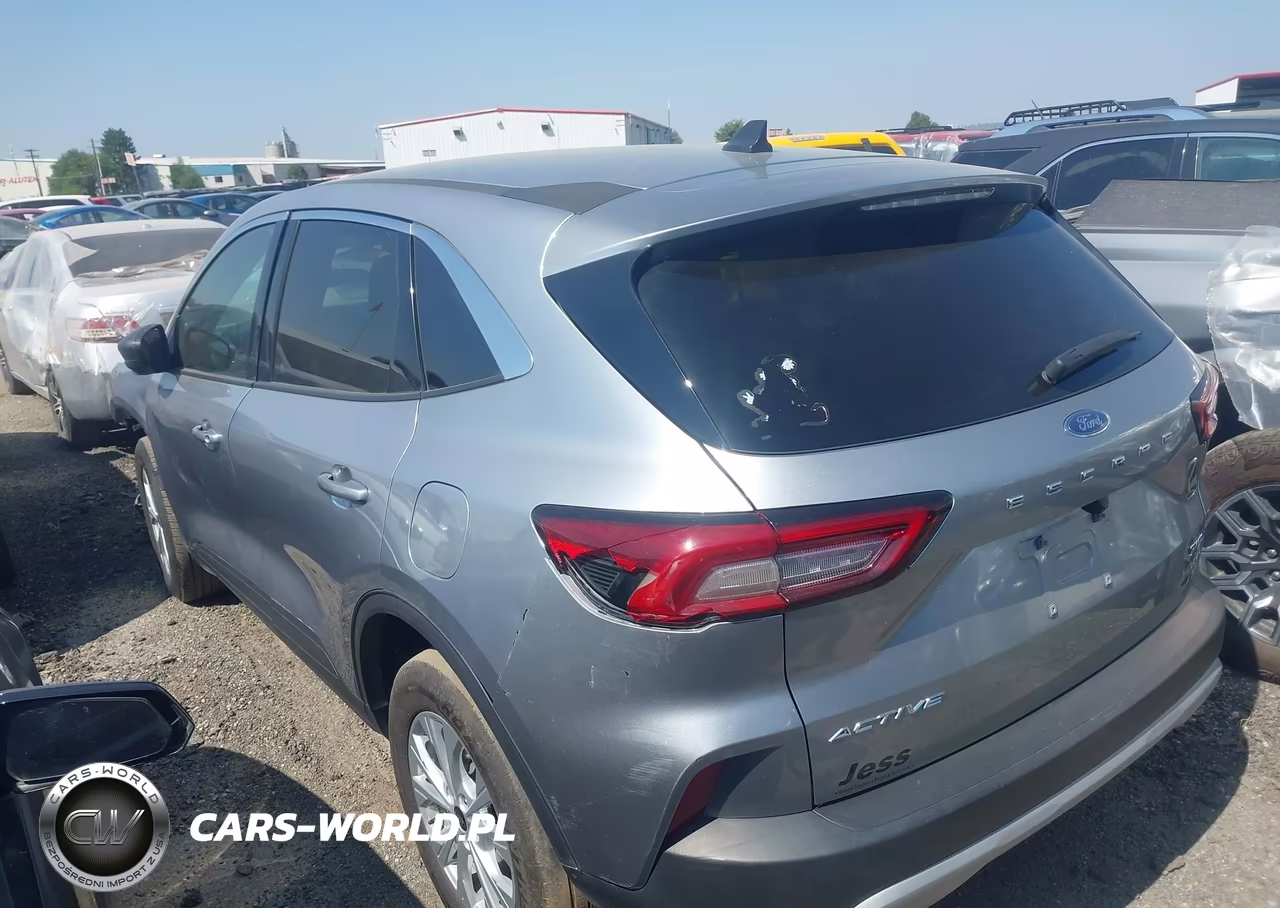 2023 Ford Escape Active VIN:1FMCU9GN3PUA85762 - 3
