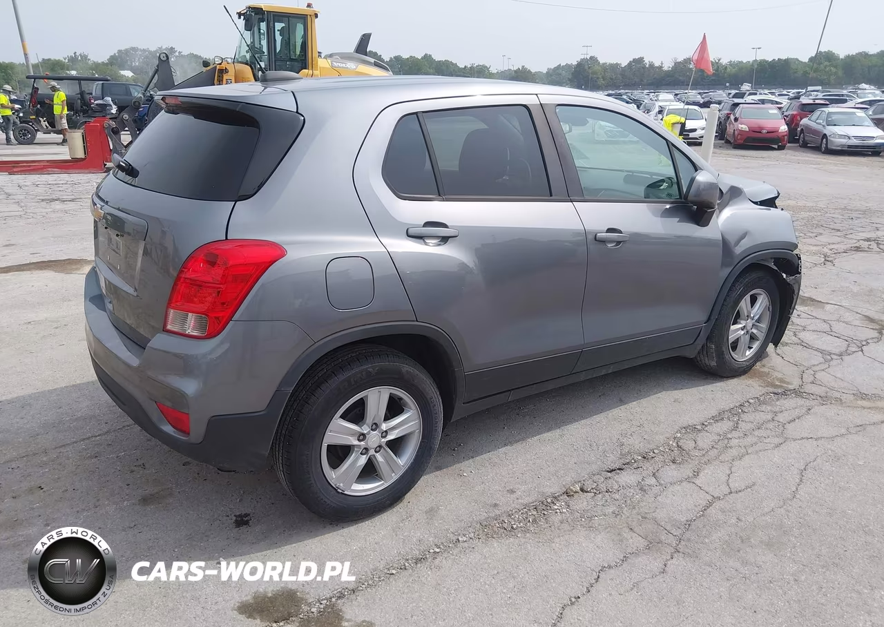 2020 Chevrolet Trax Fwd Ls VIN:3GNCJKSB8LL339835 - 4