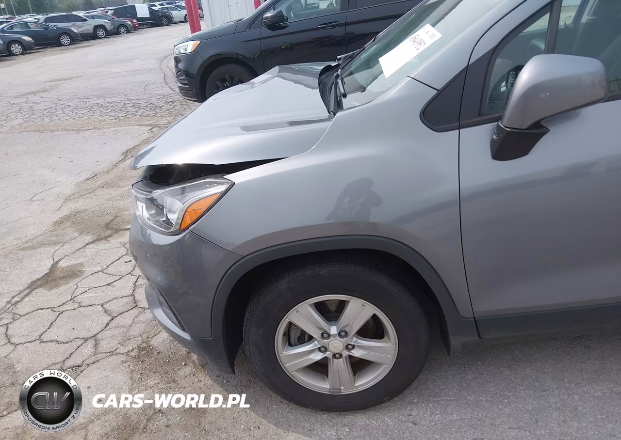 2020 Chevrolet Trax Fwd Ls VIN:3GNCJKSB8LL339835 - 6