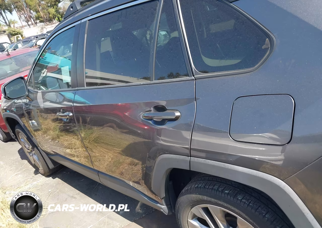 2022 Toyota Rav4 Xle Premium VIN:2T3C1RFV0NC186032 - 15