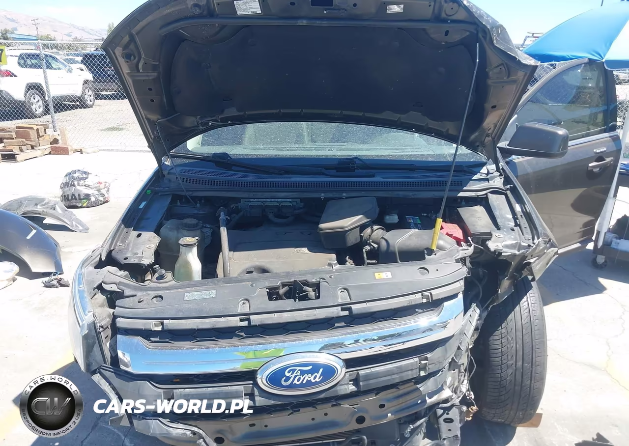 2011 Ford Edge Limited VIN:2FMDK4KCXBBA34700 - 10