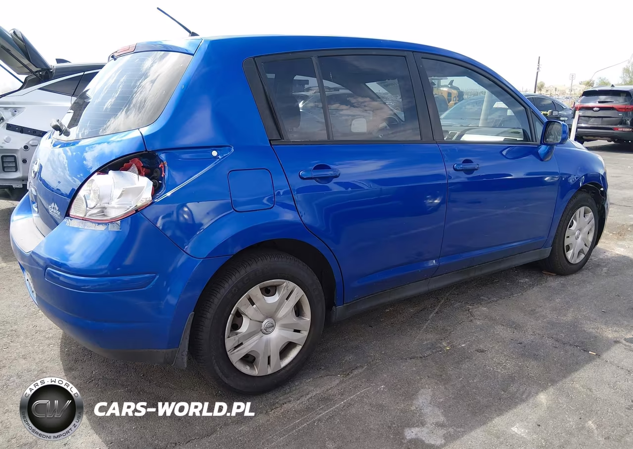 2010 Nissan Versa 1.8S VIN:3N1BC1CP8AL419297 - 4