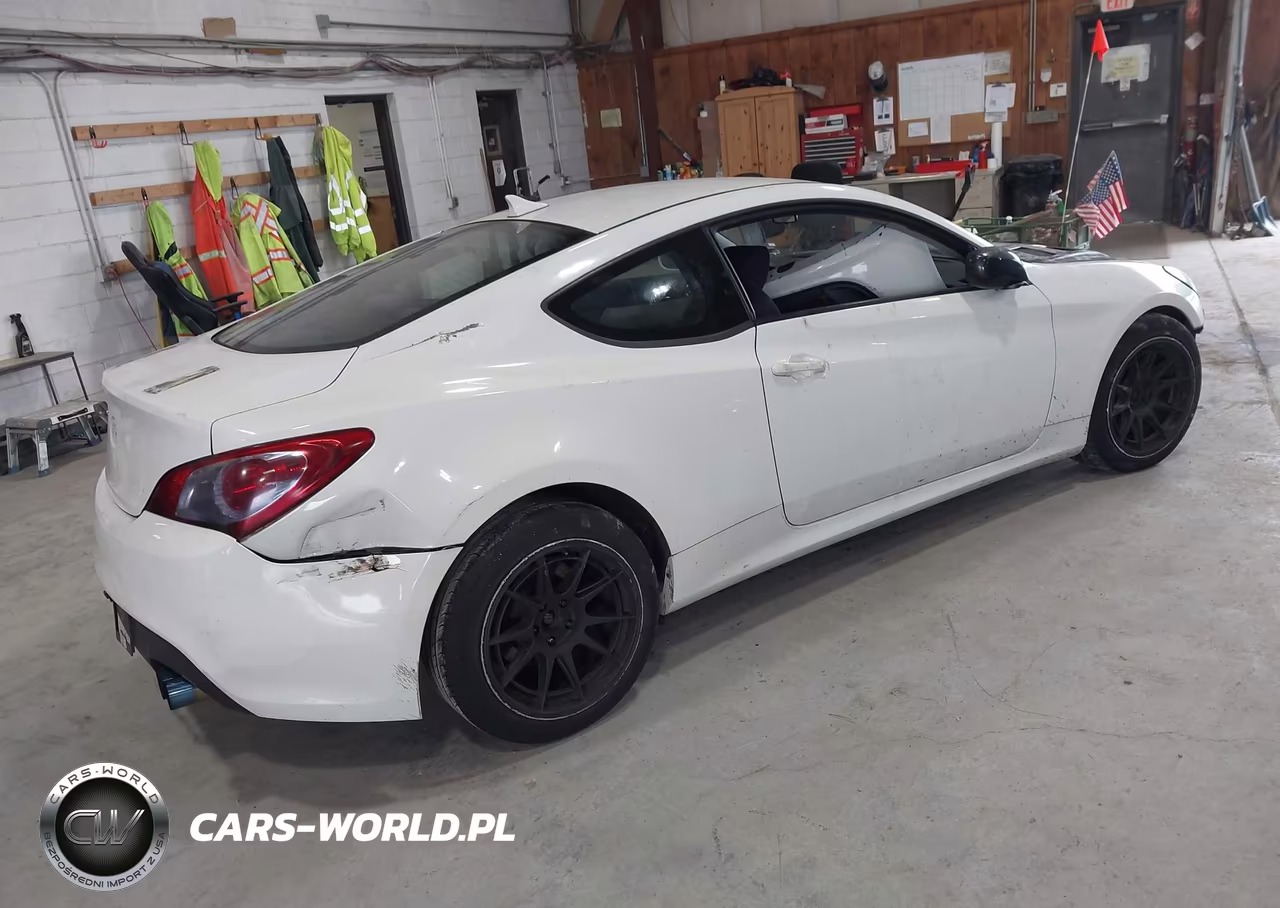 2010 Hyundai Genesis 2.0T VIN:KMHHT6KD4AU008248 - 4